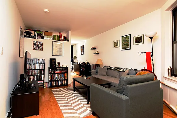 Rented by Citi Habitats | media 21