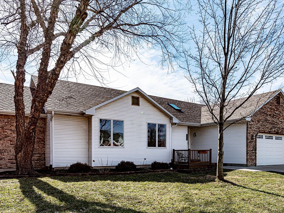 1st image of 1208 S Bridgewood Dr