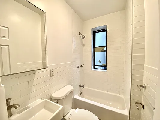 Rented by Corcoran | media 11