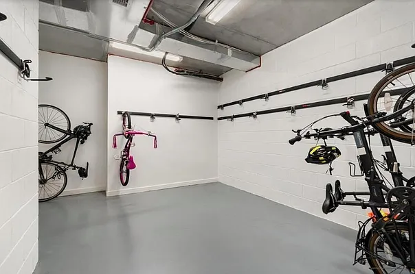 Rented by Bohemia Realty Group | media 29