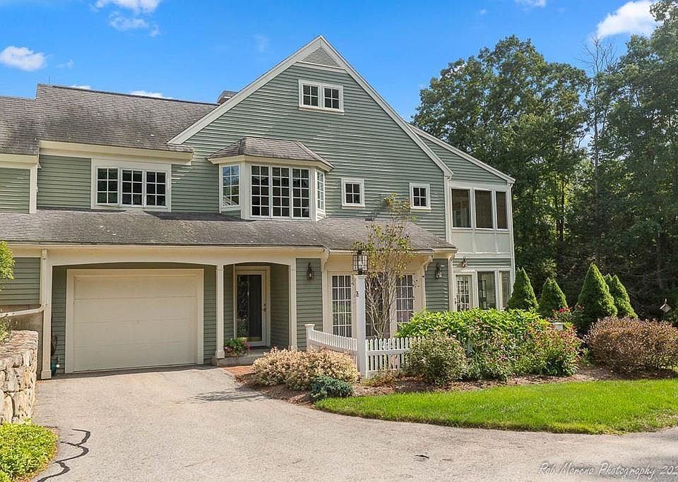 1st image of 76 Great Hill Dr #76