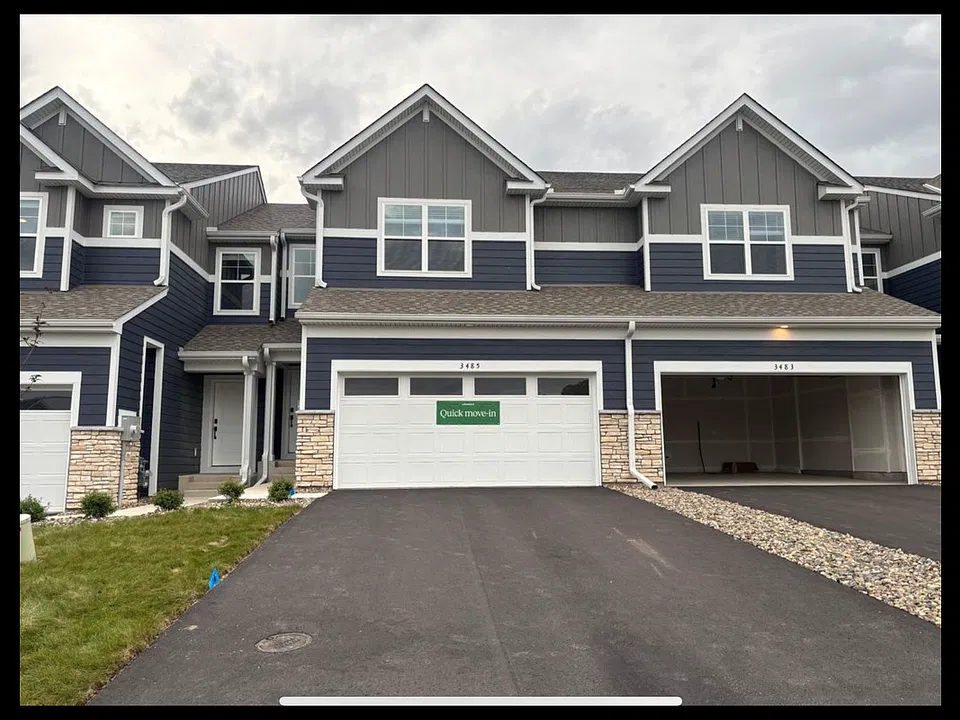 3485 Trails End Cir