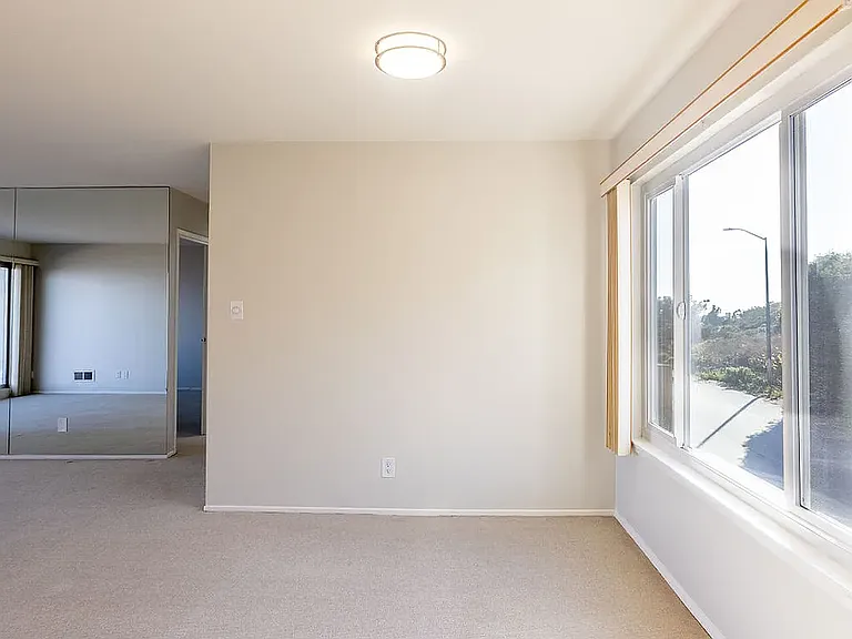 96 Crestline Dr #8 — Photo 6
