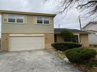 2819 Greenwood Rd, Hazel Crest, IL 60429
