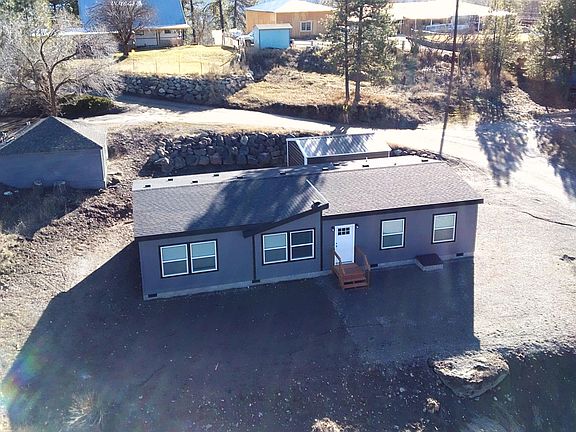 3rd image of 720 S Jefferson St