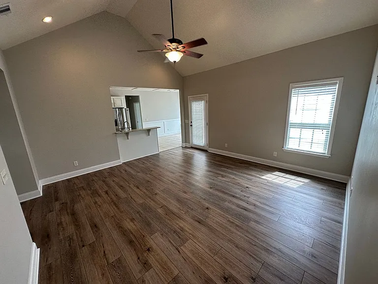 400 Old Kennedy Ln — Photo 5
