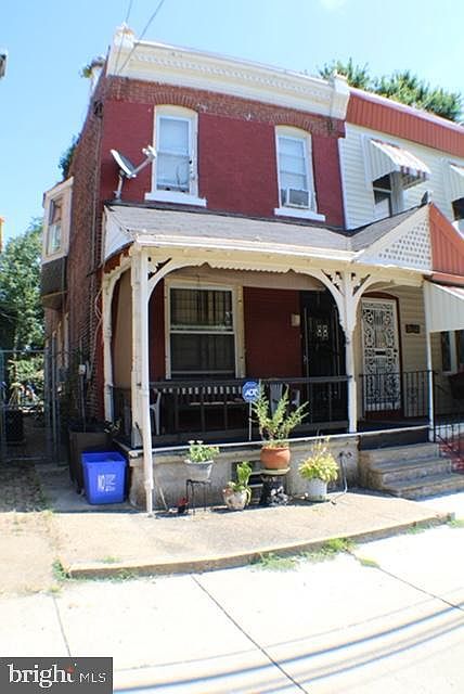 2nd image of 5655 Boyer St