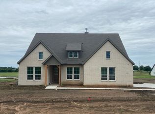 132 Hillview Trl, Decatur, TX 76234