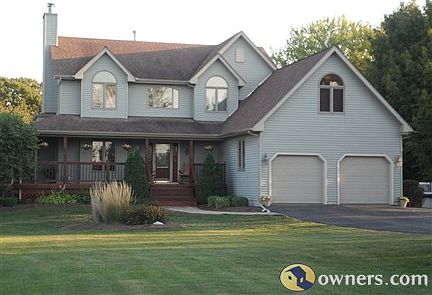 3 bedroom home, 2.36 acres, pool, wrap aroud deck, creek/woods