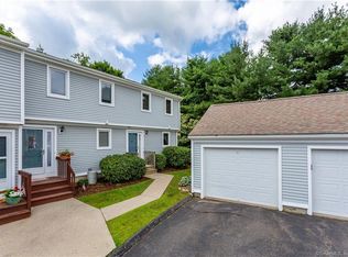 34 Mallard Cv UNIT 34, East Hampton, CT 06424