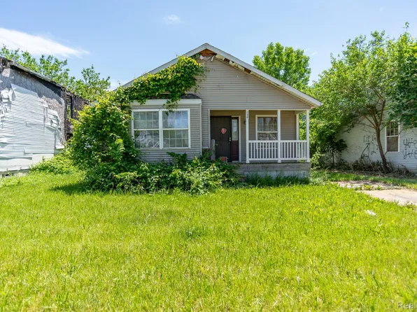 132 Church St, Highland Park, MI 48203