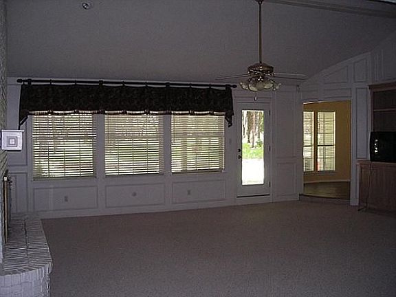 5th image of 3016 Idlecreek Dr
