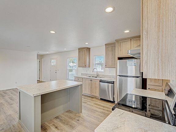 5th image of 2627 S Lamb Blvd Lot 38