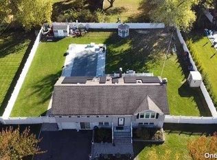 28 Hammond Rd, East Northport, NY 11731