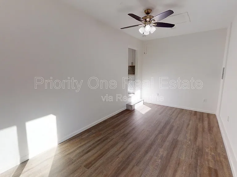 176 I St — Photo 17