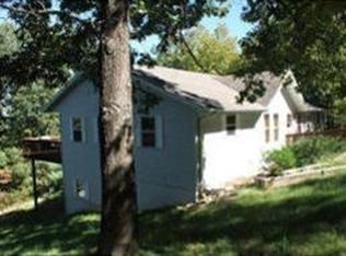 399 Shore Point Rd, Blue Eye, MO 65611