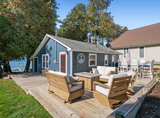 1247 Eagles Nest Rd, Indian River, MI 49749