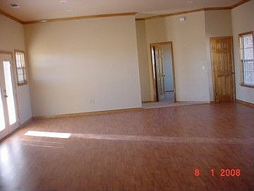 4th image of 12002 White Acres