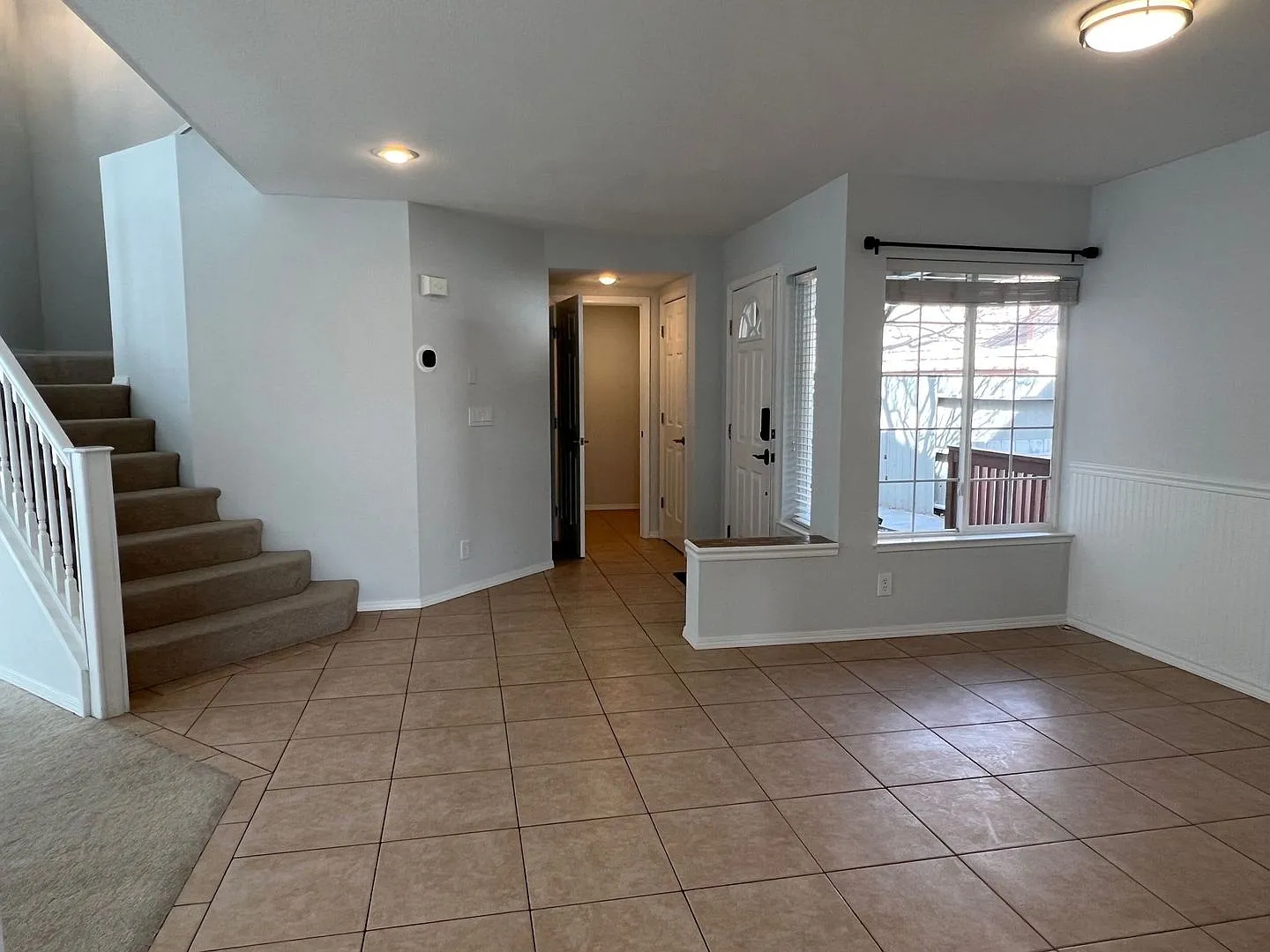 Southwest Home Available to Lease — Photo 3
