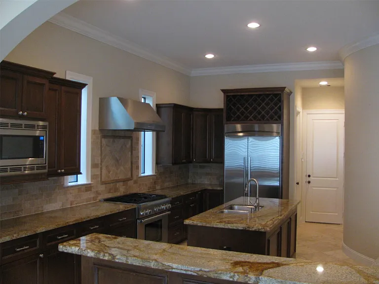 4112 Blossom St — Photo 14