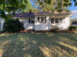 3034 Manchester Ave NW, North Lawrence, OH