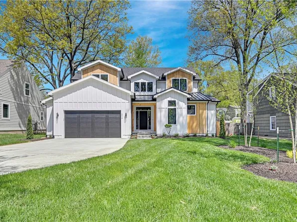 5218 W 69th Ter, Prairie Village, KS 66208
