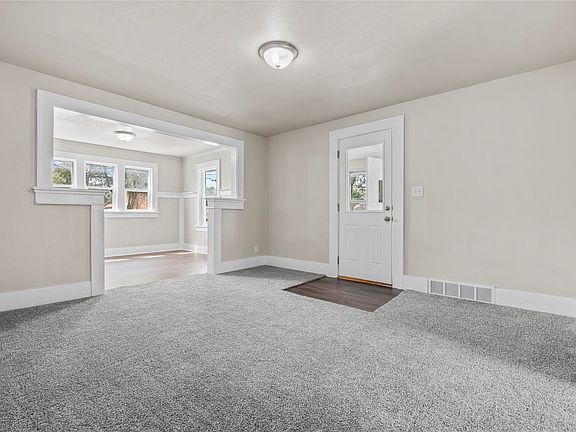 5th image of 309 E 25th St