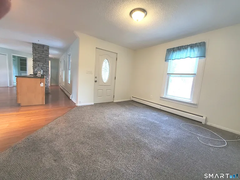 65 Elm St — Photo 5