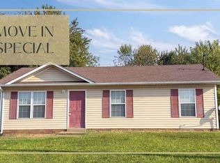 411 Eddy St, Oak Grove, KY 42262