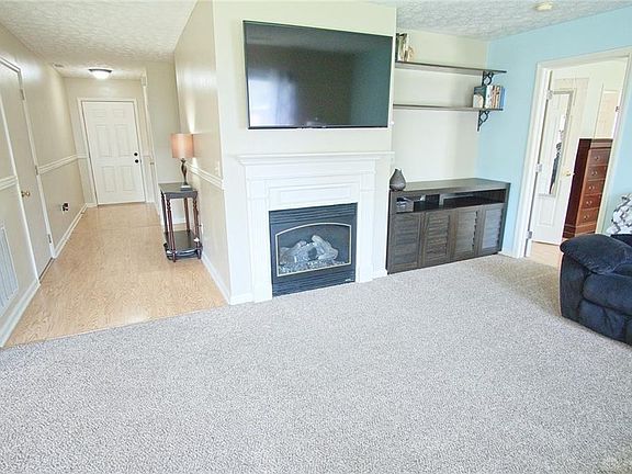 4th image of 9936 Whispering Pine Dr