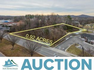 Auburn Ave, Radford, VA 24141