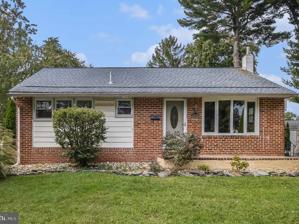 3219 Malinda Dr, Bristol, PA 19007