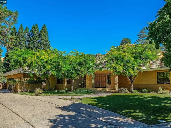 157 Saddle Oaks Ct, Walnut Creek, CA 94596