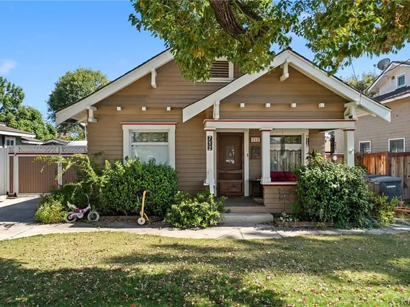 712 E Washington Ave, Orange, CA 92866
