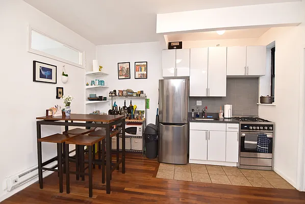 Rented by Ledvech Group | media 1