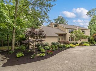 10036 Sylvian Dr, Dublin, OH