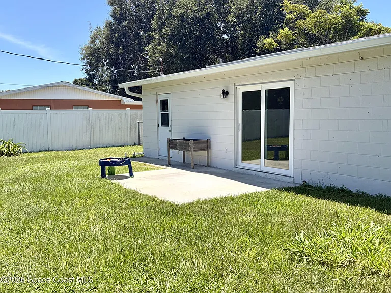 1957 Glenwood Dr — Photo 18