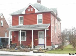 218 N Queen St, Littlestown, PA 17340