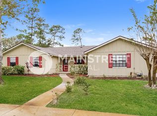 909 Warbler Ct, Port Orange, FL 32127
