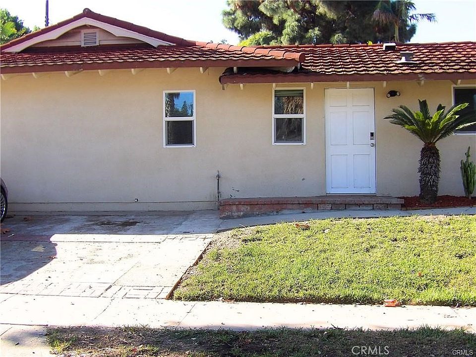 1st image of 2807 Leticia Dr