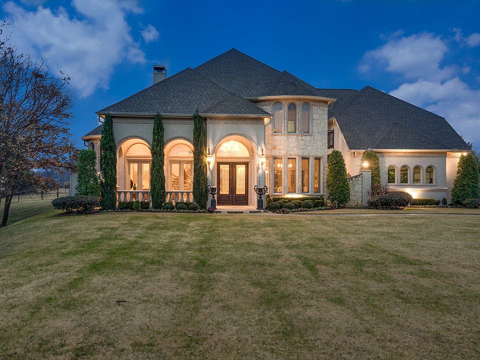 1st image of 5204 River Hill Dr