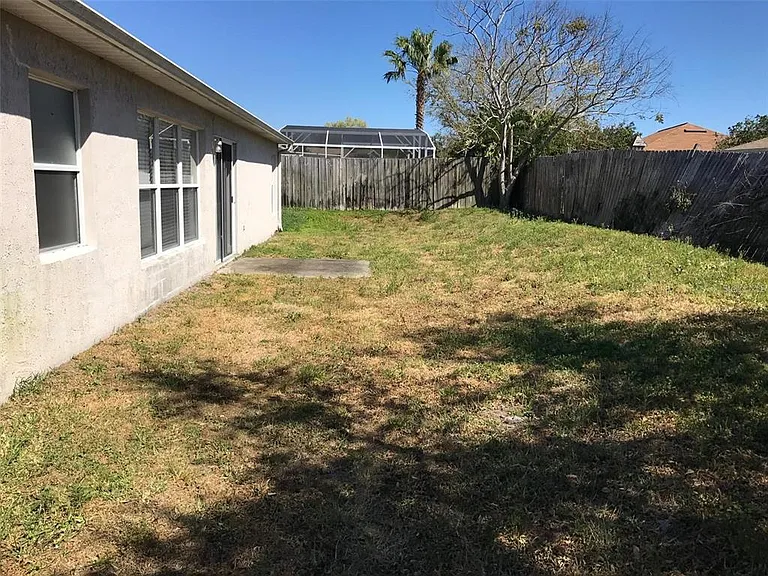 251 Heronwood Cir — Photo 10