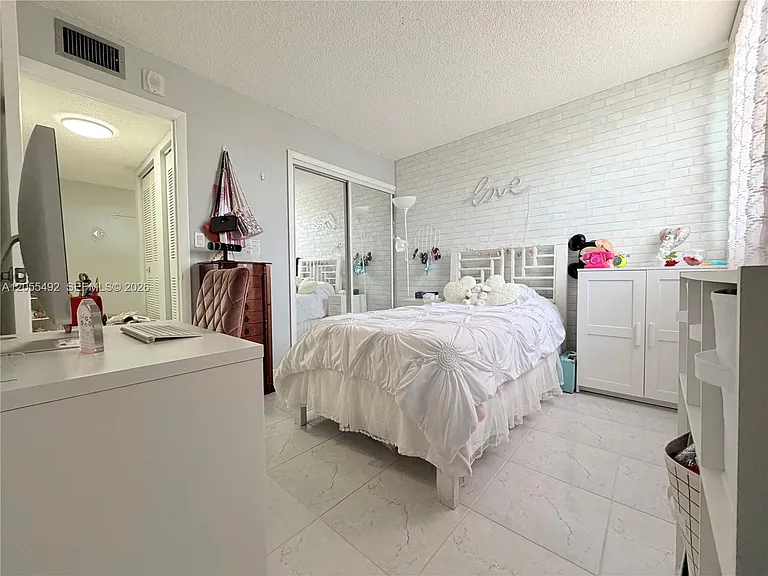 9410 W Flagler St #102 — Photo 12