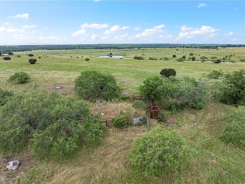 1st image of 122 County Road 3512
