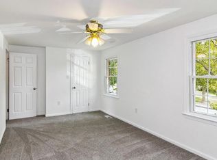 12 Metz Ct #1, Germantown, MD 20874