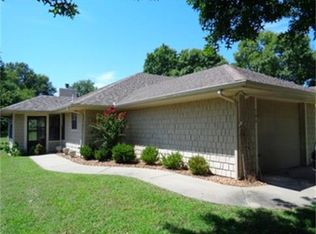 506 S Prewitt St, Nevada, MO 64772