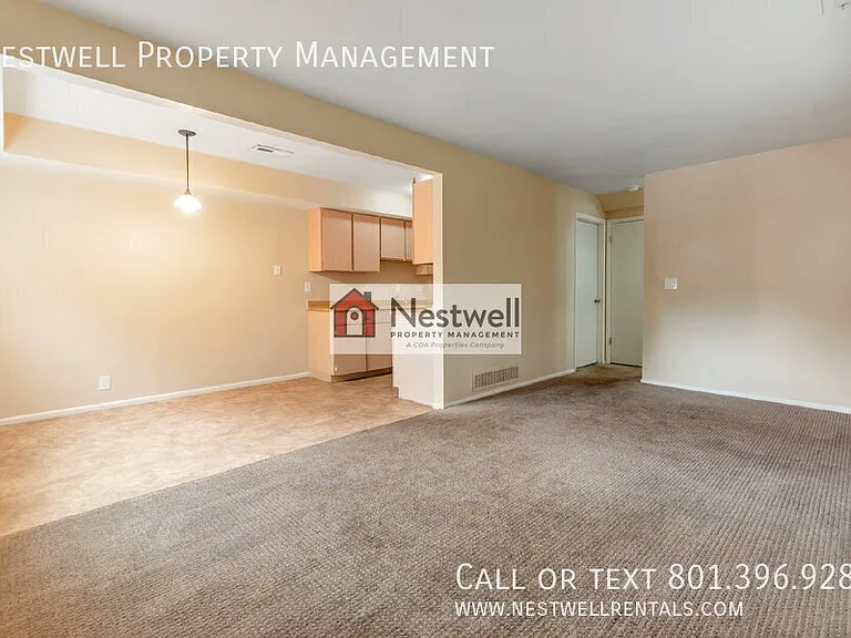 7764 S Candlelite Ln — Photo 2