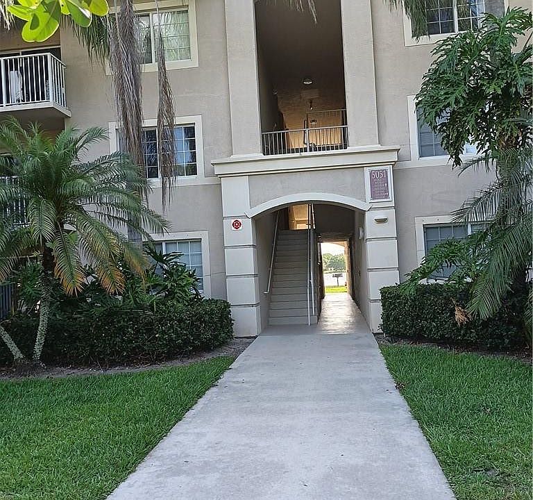 1st image of 5051 Wiles Road #202