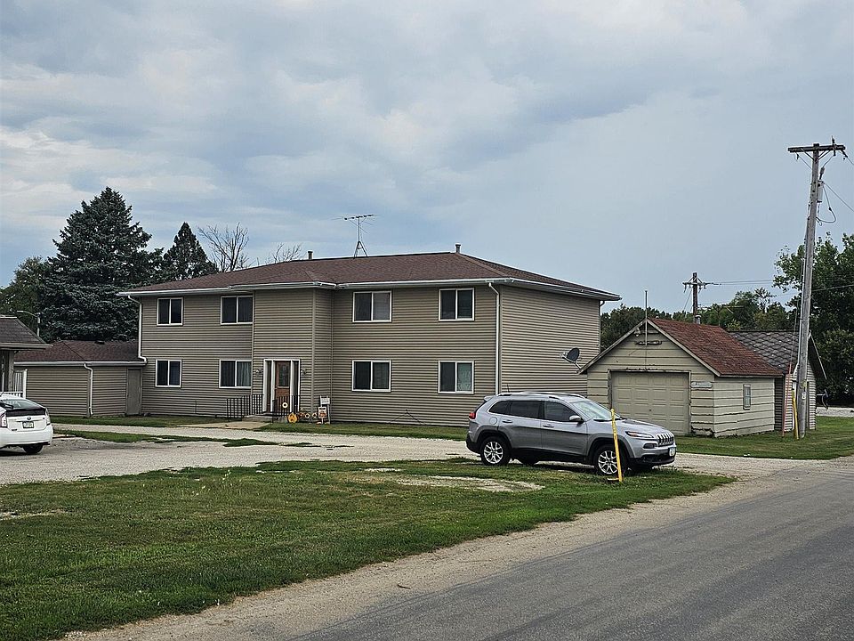 2nd image of 101 N Commercial St