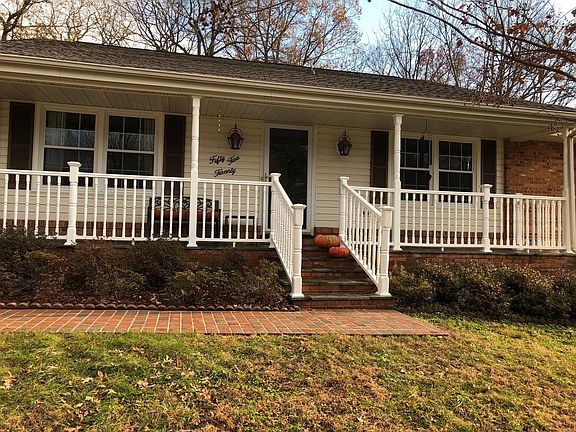 2nd image of 5220 Oakmont Cir